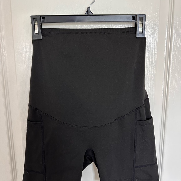 Maternity Workout Pants LOT - 3 pairs! Biker shorts and leggings. - Picture 4 of 10